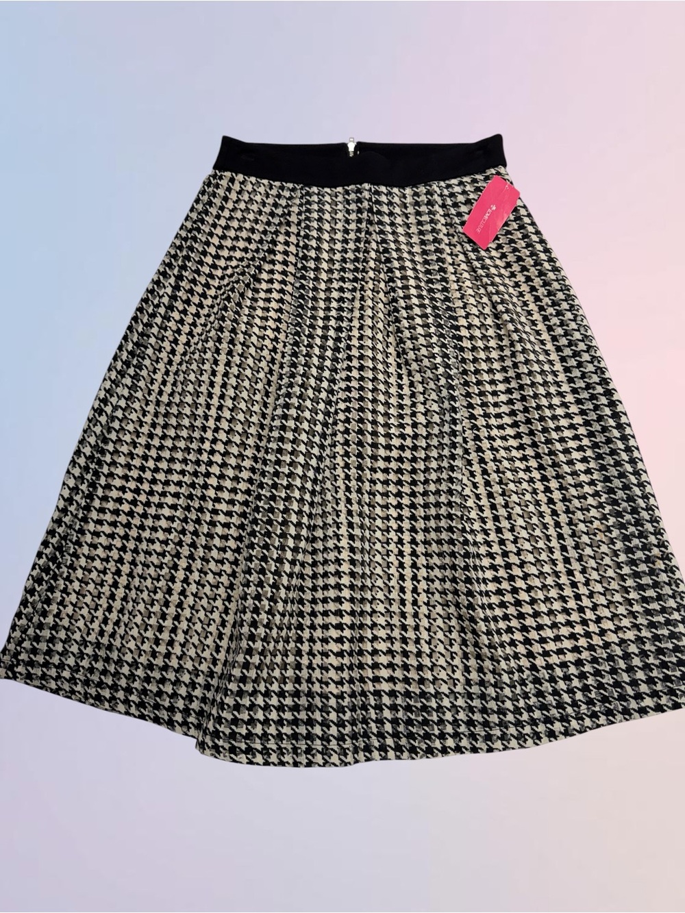 LOVE CULTURE Women’s Small Tan Black Skirt
